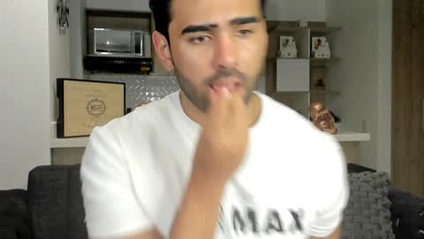 bradleymartin7 online show from 01.24.25