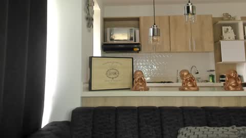 bradleymartin7 online show from 02.01.25