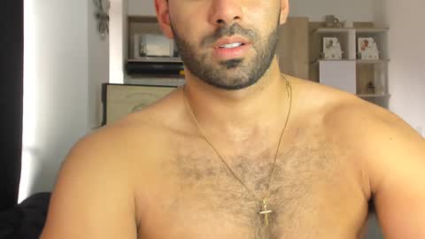 bradleymartin7 online show from 02.01.25