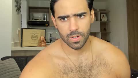 bradleymartin7 online show from 02.12.25