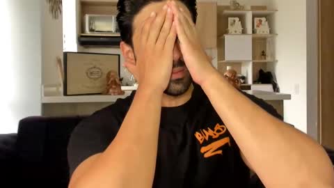 bradleymartin7 online show from 02.15.25