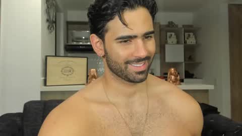 bradleymartin7 online show from 02.21.25