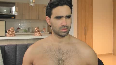 bradleymartin7 online show from 12.18.25