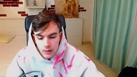 Snapshot of bradyflint chatting on 02.01.26 BradyFlint online show from 02.01.26