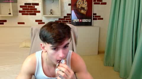 Snapshot of bradyflint chatting on 02.26.26 BradyFlint online show from 02.26.26