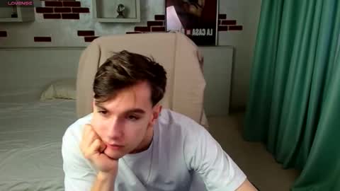 Snapshot of bradyflint chatting on 02.28.26 BradyFlint online show from 02.28.26