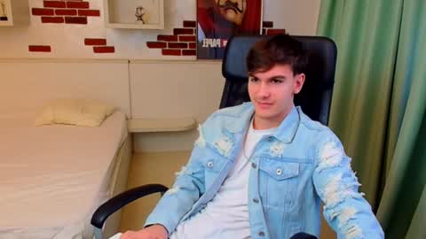 Snapshot of bradyflint chatting on 03.08.26 BradyFlint online show from 03.08.26