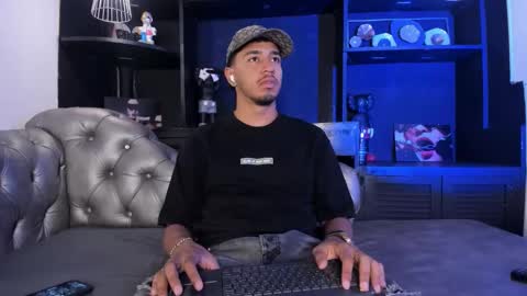 Snapshot of brand_collins chatting on 02.17.26 Brand online show from 02.17.26