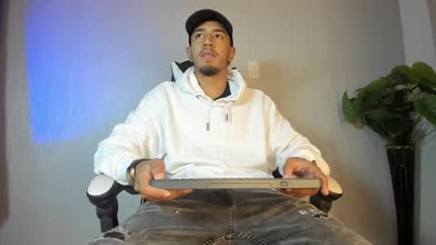 Snapshot of brand_collins chatting on 02.19.26 Brand online show from 02.19.26