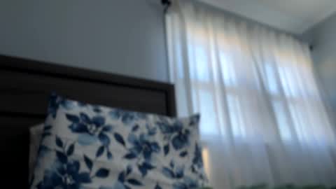 Snapshot of brandenluvslatinas chatting on 10.27.25 Branden online show from 10.27.25