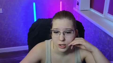 Snapshot of brandy__stars chatting on 03.01.25 Belle online show from 03.01.25