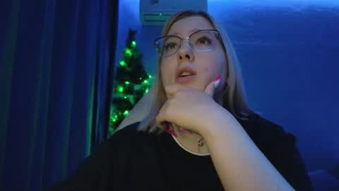 Belle  online show from 12.15.25