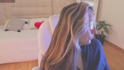 BRANDY  online show from 09.19.25