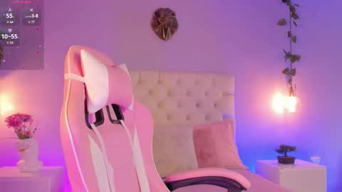   online show from 02.15.25