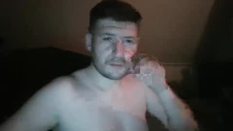 Snapshot of brate1899 chatting on 04.10.26 brate1899 online show from 04.10.26