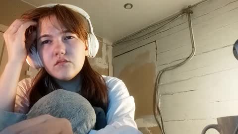 Snapshot of breannedevier chatting on 02.26.26 Dina online show from 02.26.26