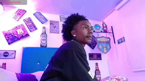 Snapshot of breazer__ chatting on 09.11.25 breazer__ online show from 09.11.25