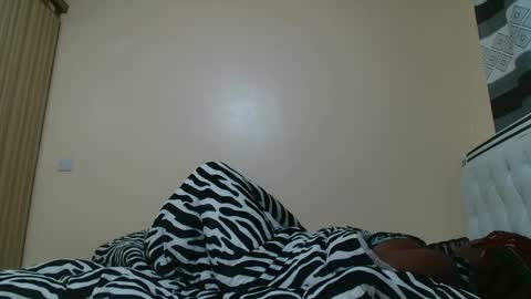 Snapshot of bree_beauty chatting on 04.12.26 bree_beauty online show from 04.12.26