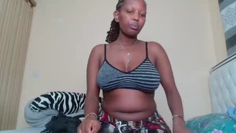Snapshot of bree_beauty chatting on 07.13.26 bree_beauty online show from 07.13.26