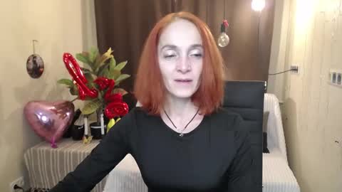 Snapshot of breeterner chatting on 02.12.25 breeterner online show from 02.12.25