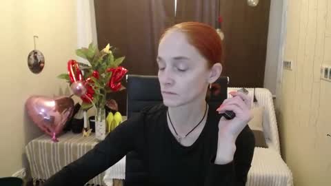 Snapshot of breeterner chatting on 02.14.25 breeterner online show from 02.14.25