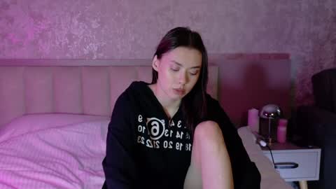 Snapshot of brenda_m00n chatting on 05.17.26 Brenda online show from 05.17.26