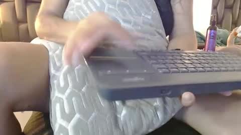 BRENDA VELASQUEZ online show from 01.19.25