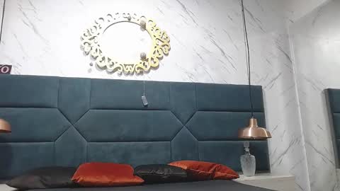 BRENDA VELASQUEZ online show from 02.09.25