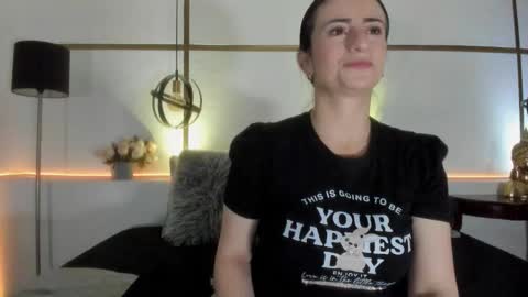 Snapshot of brendacantorel chatting on 11.25.25 MeganBeaked online show from 11.25.25