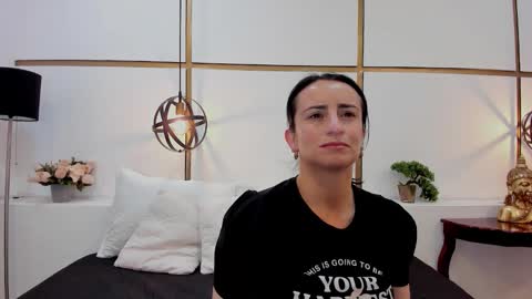 MeganBeaked online show from 02.12.26