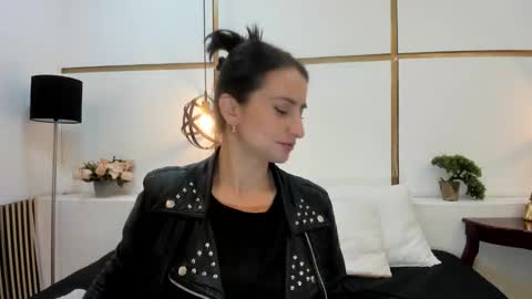 MeganBeaked online show from 02.26.26