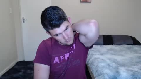 Snapshot of brendansexyboy098754 chatting on 12.08.24 ask me lol online show from 12.08.24