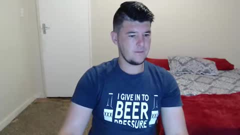 Snapshot of brendansexyboy098754 chatting on 12.17.24 ask me lol online show from 12.17.24