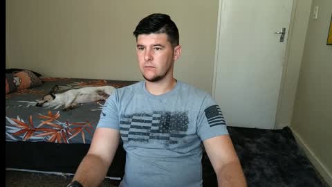 Snapshot of brendansexyboy098754 chatting on 01.19.25 ask me lol online show from 01.19.25