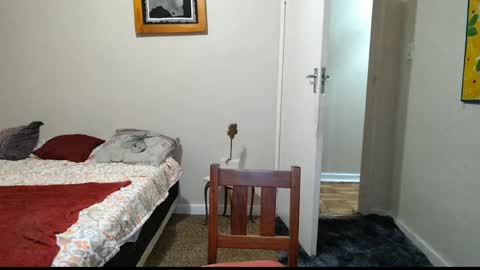 Snapshot of brendansexyboy098754 chatting on 03.05.25 ask me lol online show from 03.05.25