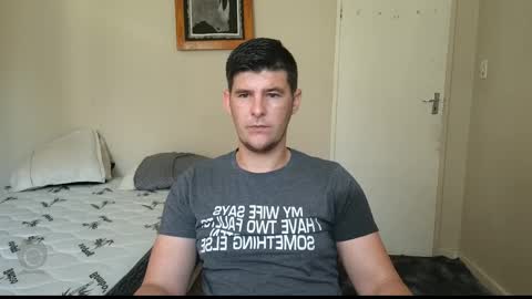 Snapshot of brendansexyboy098754 chatting on 03.06.25 ask me lol online show from 03.06.25