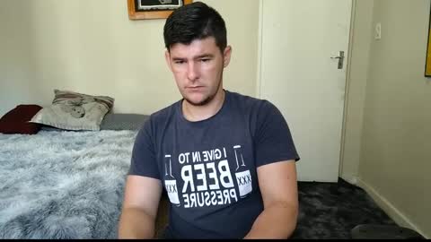 Snapshot of brendansexyboy098754 chatting on 03.09.25 ask me lol online show from 03.09.25