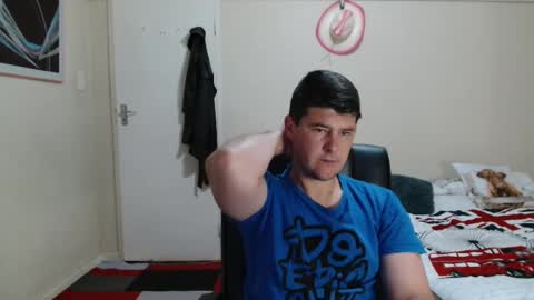 Snapshot of brendansexyboy098754 chatting on 02.11.26 ask me lol online show from 02.11.26