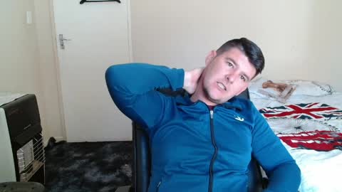 Snapshot of brendansexyboy098754 chatting on 05.14.26 ask me lol online show from 05.14.26