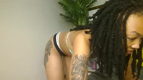 Snapshot of brennan007 chatting on 01.19.25 brennan online show from 01.19.25