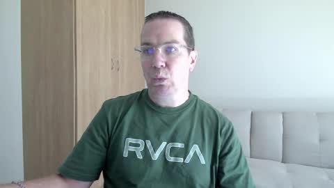 Brett online show from 04.18.26