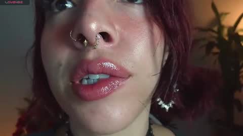 Snapshot of bri_von_dhara_ chatting on 07.17.26 Bri online show from 07.17.26