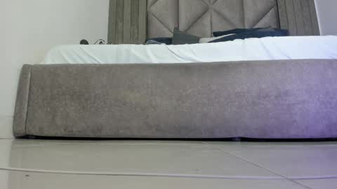 B R I A  online show from 02.17.25