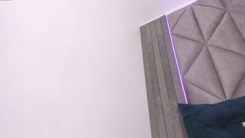 B R I A  online show from 03.08.25