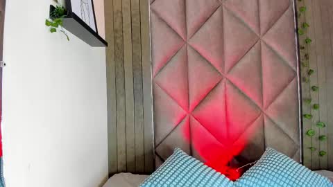 B R I A  online show from 02.09.26