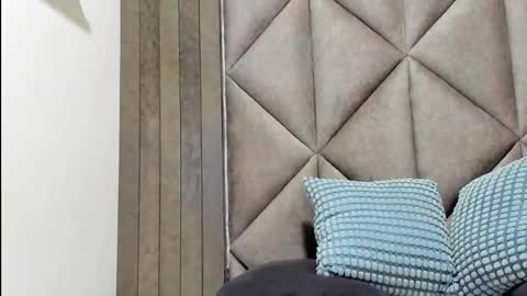 B R I A  online show from 02.22.26