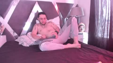 Snapshot of brian_chiki chatting on 03.04.25 Brian Chiki online show from 03.04.25