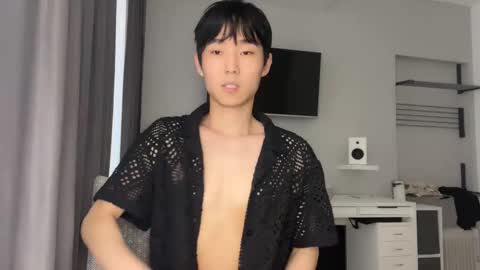 Snapshot of brian_stars chatting on 02.23.25 Brian boy online show from 02.23.25