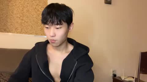 Snapshot of brian_stars chatting on 10.14.25 Brian boy online show from 10.14.25