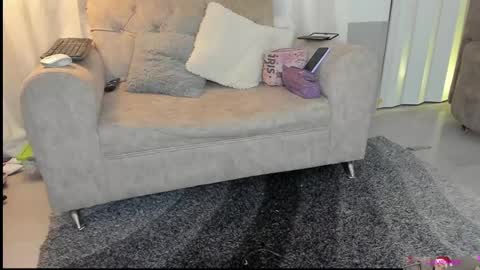 briana online show from 02.04.25